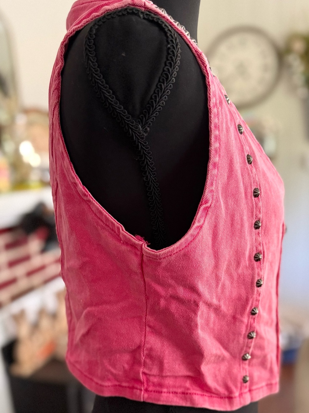 NWT Stay Fly Western Boho Pink Studded Denim‎ Vest - Women's Vest/Top Sm/Md - Picture 3 of 5